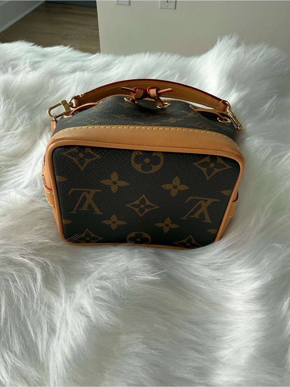 Louis Vuitton: Nano Noe Brown Monogram *AUTHENTIC* - Picture 5 of 15
